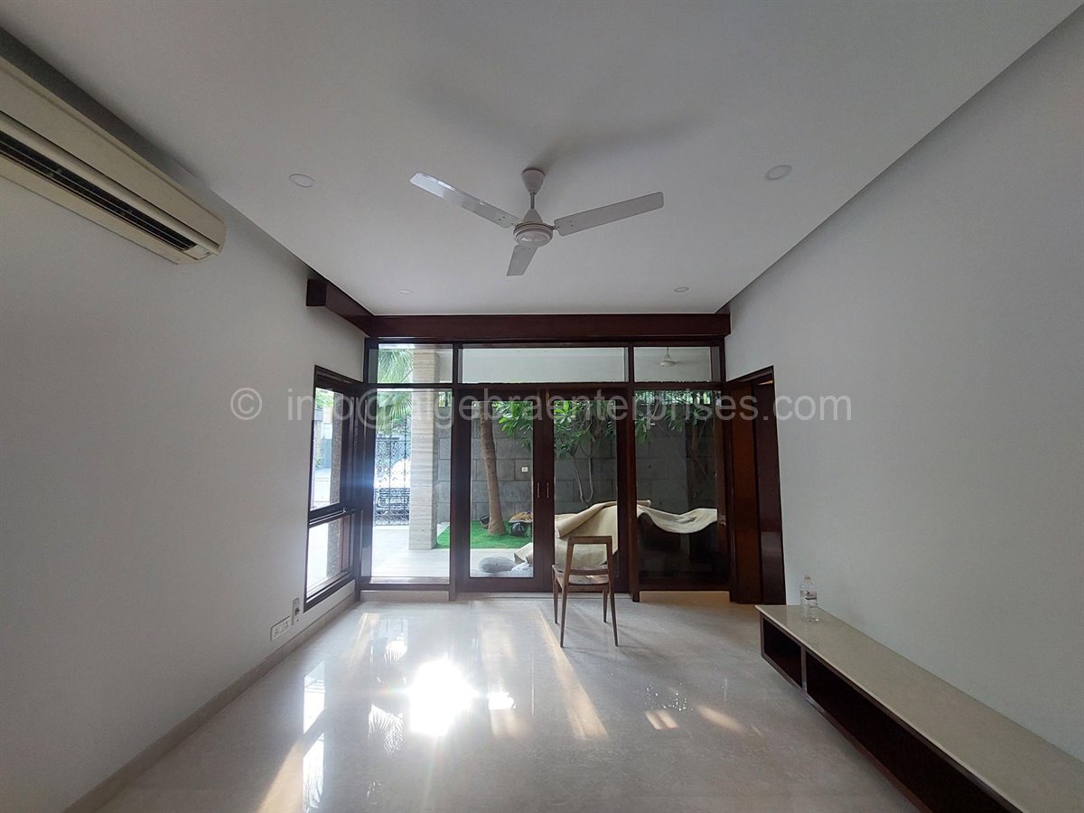 Shanti Niketan (ag1247)