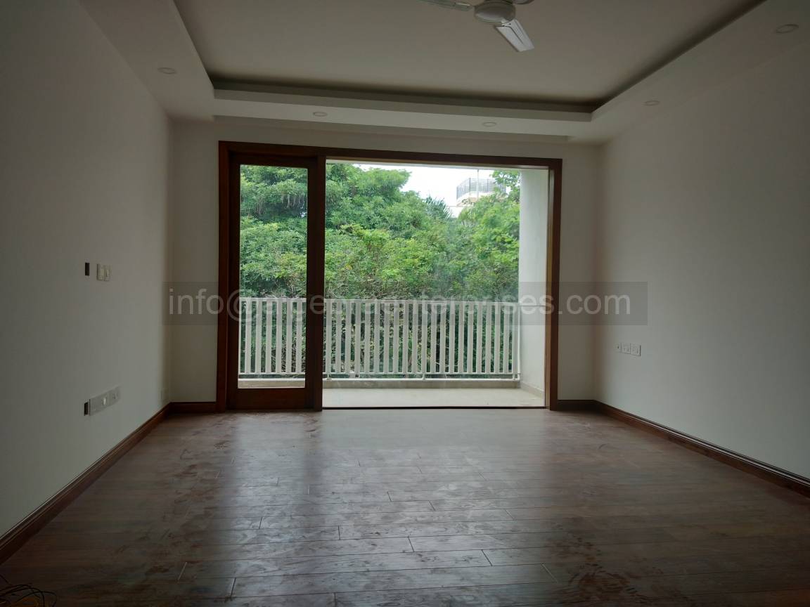 ag208 (11) Anand Niketan (ag208)