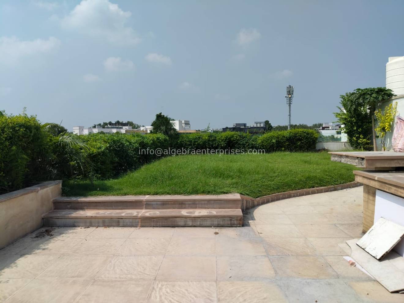 Shanti Niketan (ag214-1)