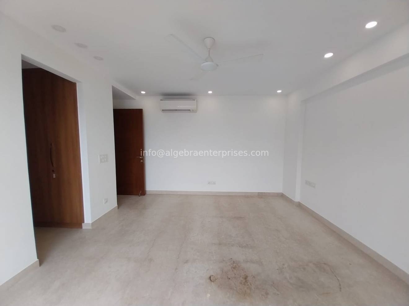 SafdarJung Enclave (ag1721-1)