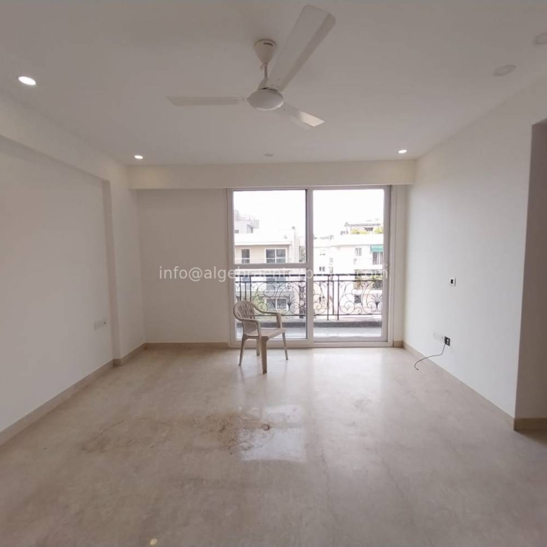 SafdarJung Enclave (ag1721-1)