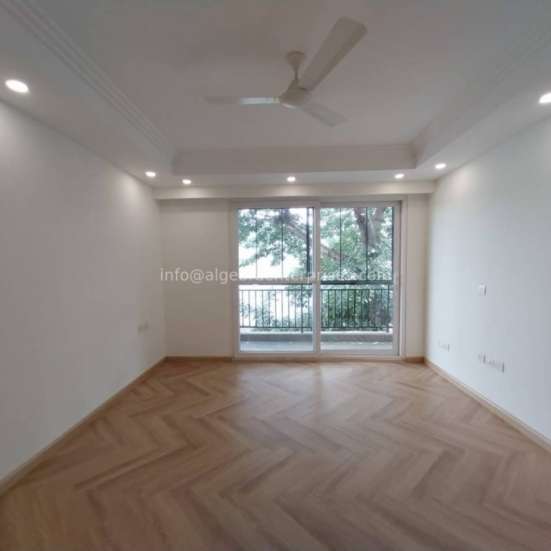 SafdarJung Enclave (ag1721-1)