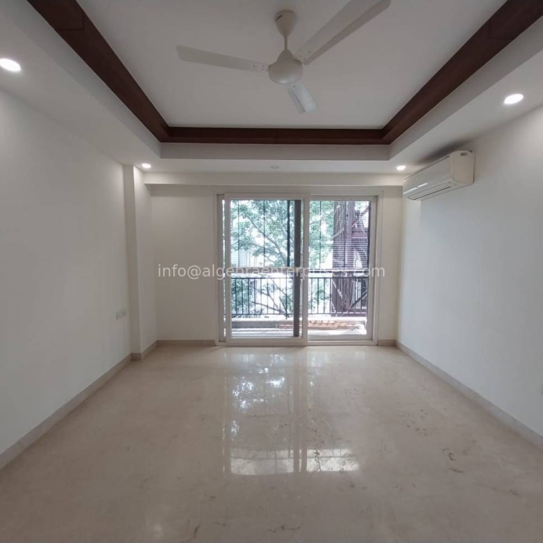 SafdarJung Enclave (ag1721-1)